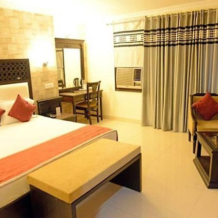 Hotel City Heart Residency Chandigarh Exterior photo